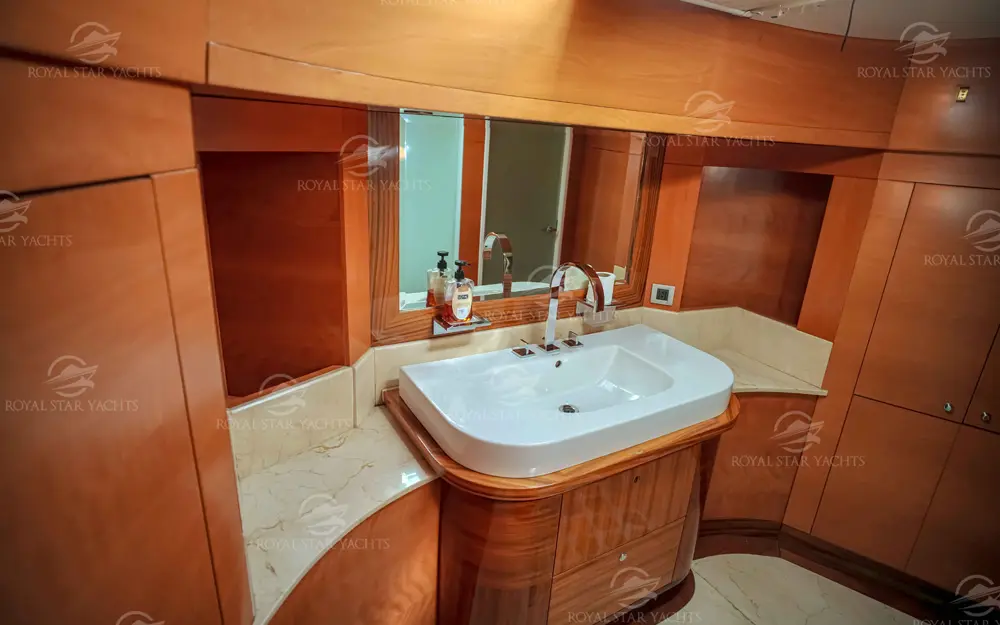 DT1457-Majesty-101-Ft-WEB-7